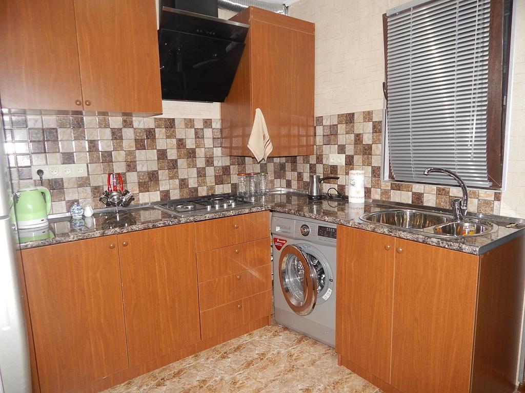 Family Holiday Apartment Tbilisi Exterior foto